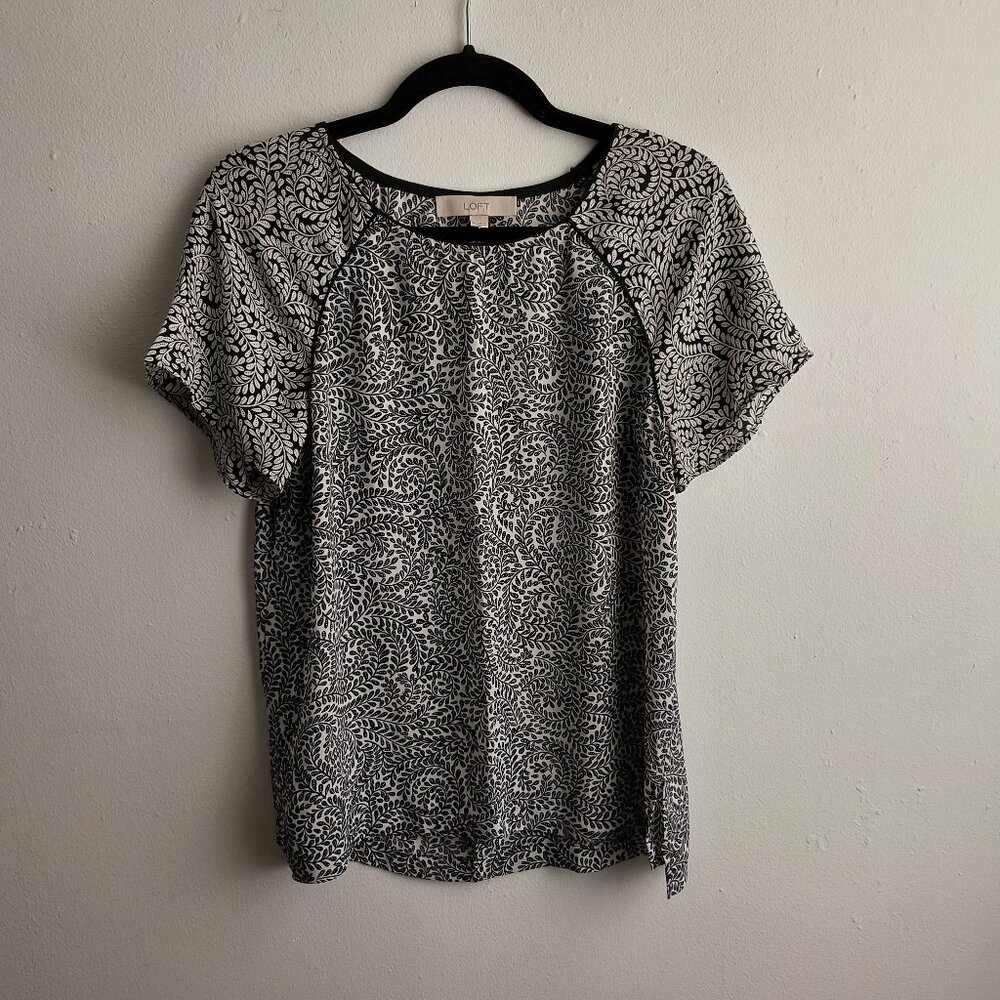 LOFT Short Sleeve Black and White Blouse Shirt